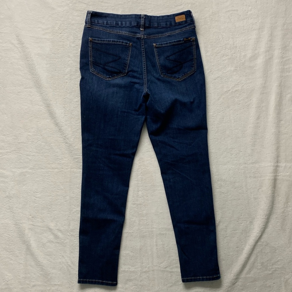 Seven7 Womens Jeans Straight leg  Stretch embroidered pockets size 12